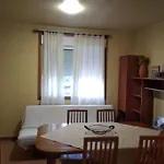 Dom wakacyjny Casita Con Terreno A 10 Minutos Del Centro De Vigo Moaña
