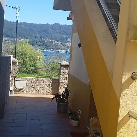 Casita Con Terreno A 10 Minutos Del Centro De Vigo Holiday home Moana